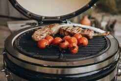 Monolith Kamado Icon 9 Monolith Kamado Icon -Lodge Store 2019 08 14Tim sBuddy MonolithShooting065