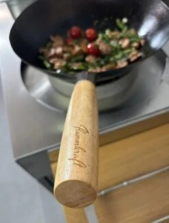 Flammkraft - Block R - #1 Antracite -Lodge Store 5 block closeupgriff kopie jpg 1920x1920 1b4e63d9 7f79 4282 9803 af1e302f9c35 5