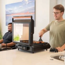 Blackstone 17'' Electric Tabletop Griddle - Plancha Elettrica -Lodge Store 8000 17EseriesGriddle StGHouse 11