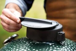 Big Green Egg Medium - Barbecue A Carbone -Lodge Store BGE 117854 aph01 cfc128c5 794e 41cc 95a5 afa187ec3afb