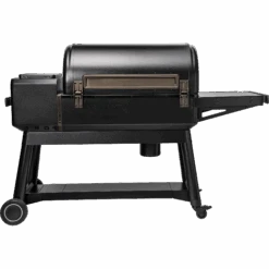 Traeger Ironwood XL - Nuovo Modello -Lodge Store TFB93RLG IronwoodXL Back9296 WEB